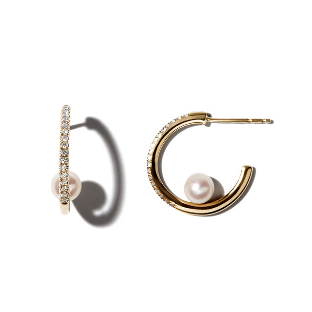 DIAMOND WITH FRESHWATER PEARL 14-carat gold hoop earrings