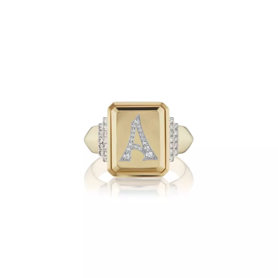 INITIAL SIGNET 18 - carat gold and diamond ring