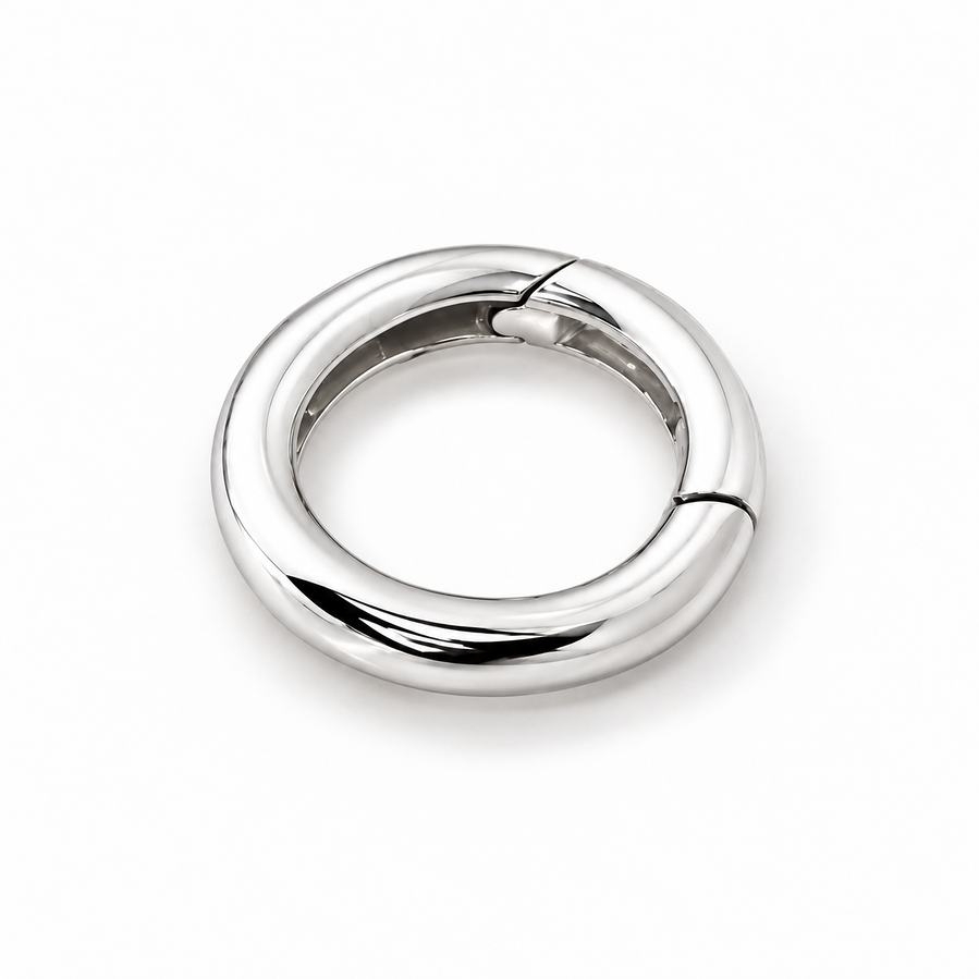CLASSIC ROUND 9-carat white gold connector