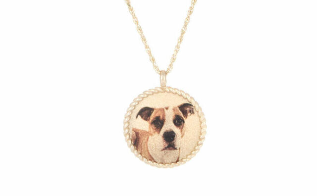 IMPERIAL PORTRAIT PENDANT 14-carat gold charm